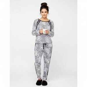 Betsey Johnson Black & White Animal Print Cotton Pants & Top Pajama Set M